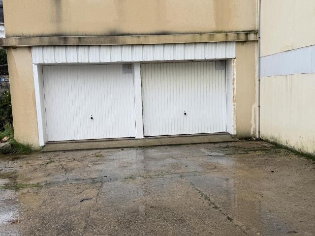 Garage vente à Vannes, Bretagne