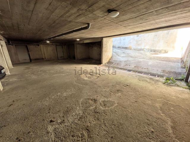 Garage vente à Quartier du Hédas, Pau