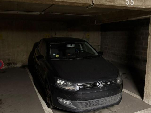 Garage vente à Paris 20e Arrondissement, Paris