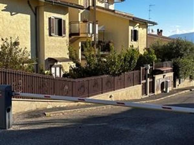 Box in vendita a Monterotondo, Roma Capitale