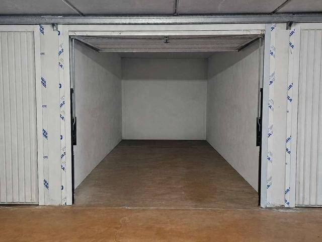 Box in affitto a Piemonte, Torino