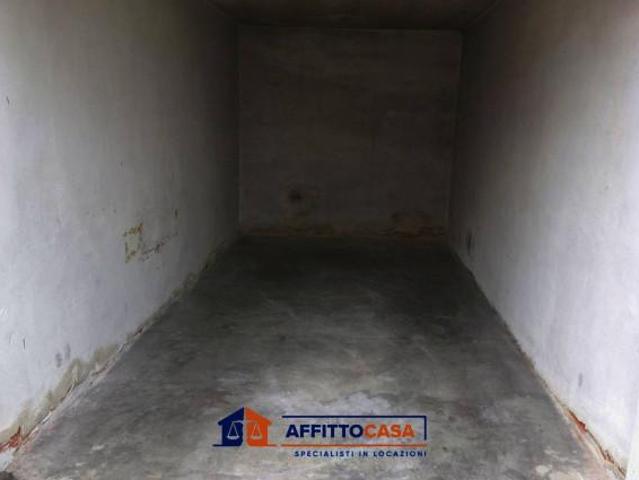 Box in affitto a Piemonte, Torino