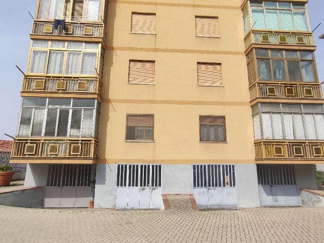 Box in affitto a Piemonte, Torino