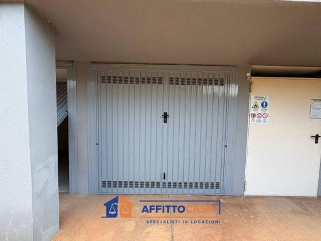 Box in affitto a Piemonte, Cuneo