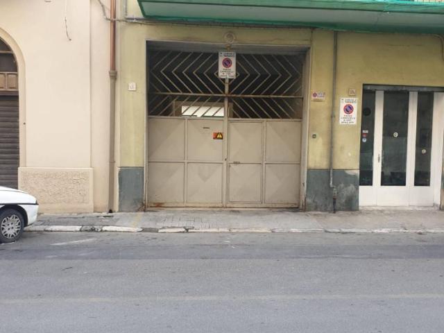 Box in affitto a Puglia, Taranto