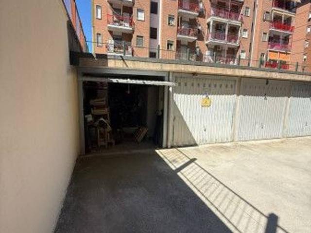 Box in vendita a Piemonte, Alessandria