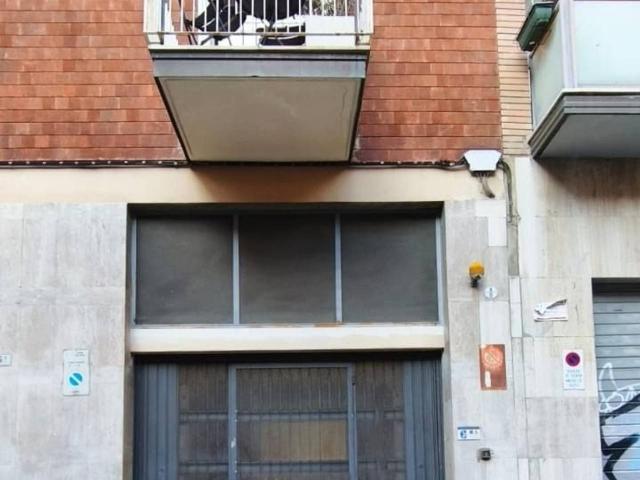 Box in vendita a Irnerio, Bologna
