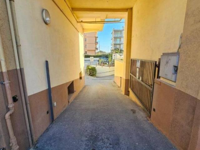 Box in vendita a Bordighera, Liguria