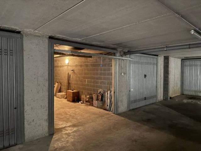 Box in vendita a Brembate, Lombardia
