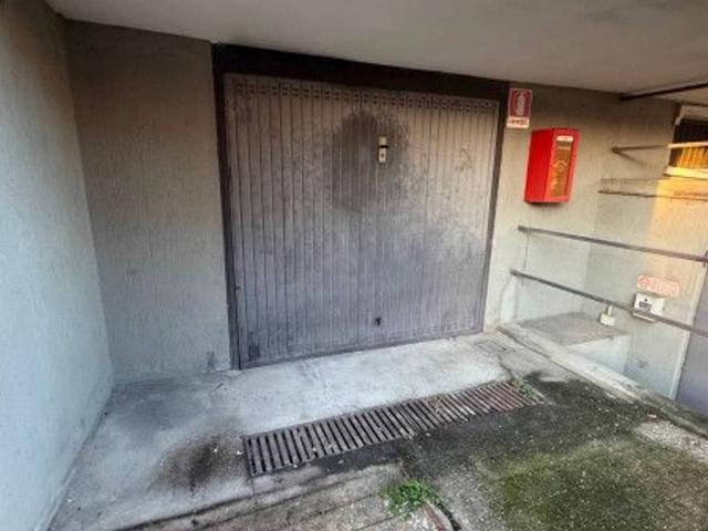 Box in vendita a Ciserano, Lombardia