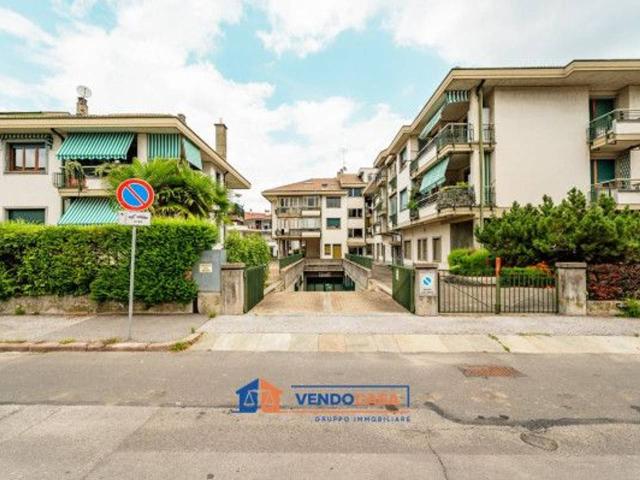 Box in vendita a Piemonte, Cuneo