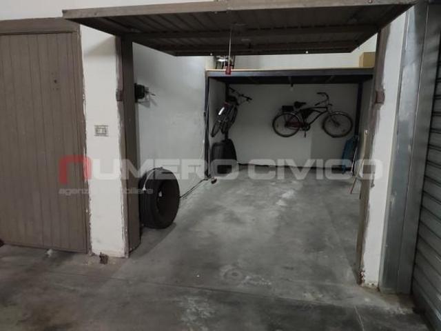 Box in vendita a Rione San Ciro, Foggia