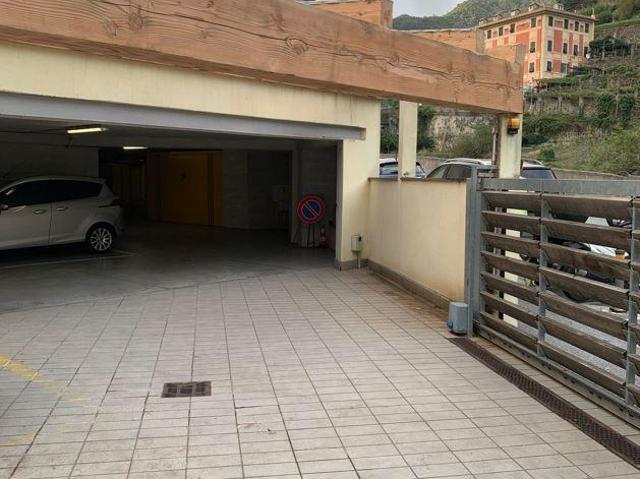 Box in vendita a Ponente, Serra Riccò