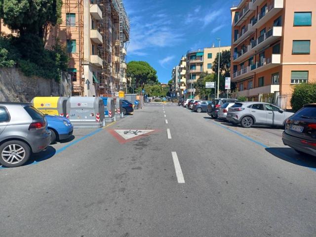 Box in vendita a Medio Levante, Serra Riccò