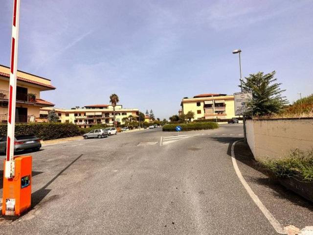 Box in vendita a Colle degli Osci, Giugliano In Campania