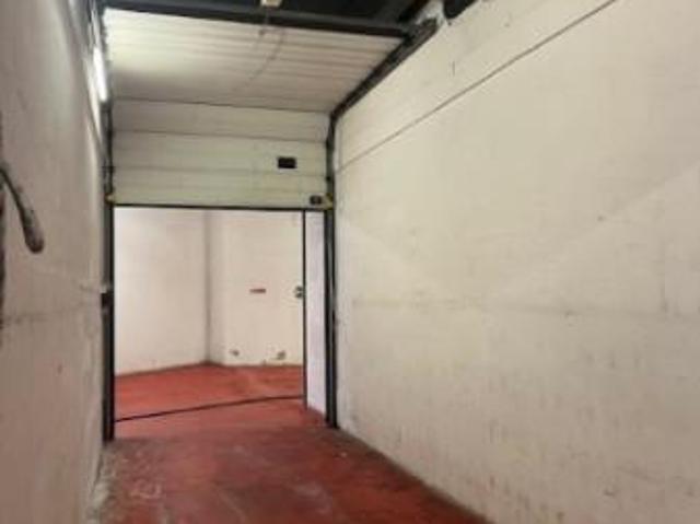 Box in vendita a San Faustino-Madonnina-Quattroville, Modena