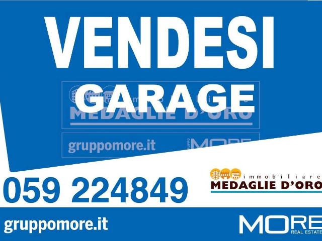 Box in vendita a Centro Storico, Modena