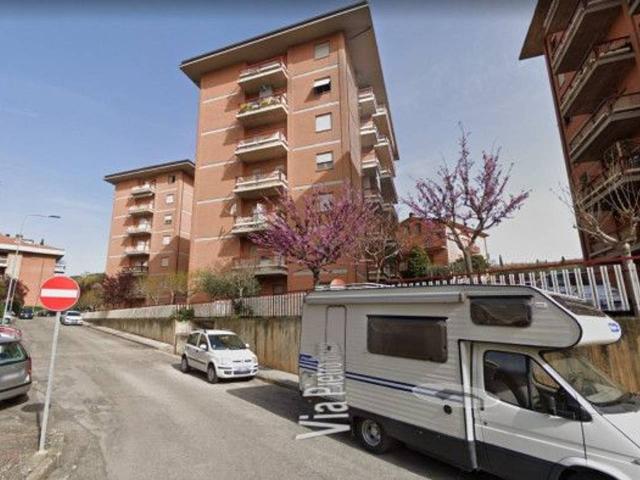 Box in vendita a Cenerente, Umbria