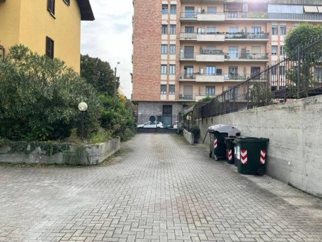 Box in vendita a Rebaudengo, Torino