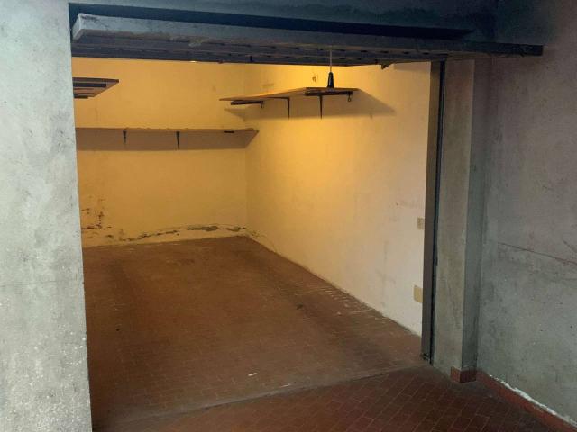 Box in vendita a Vigevano, Lombardia