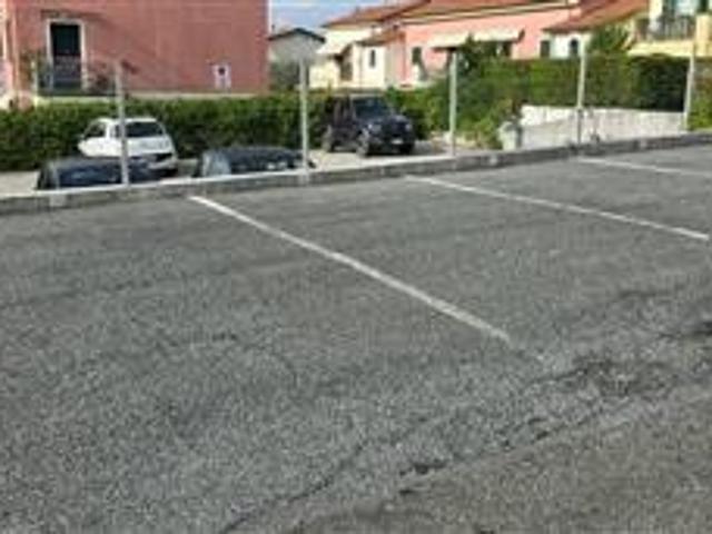 Box in vendita a La Spezia