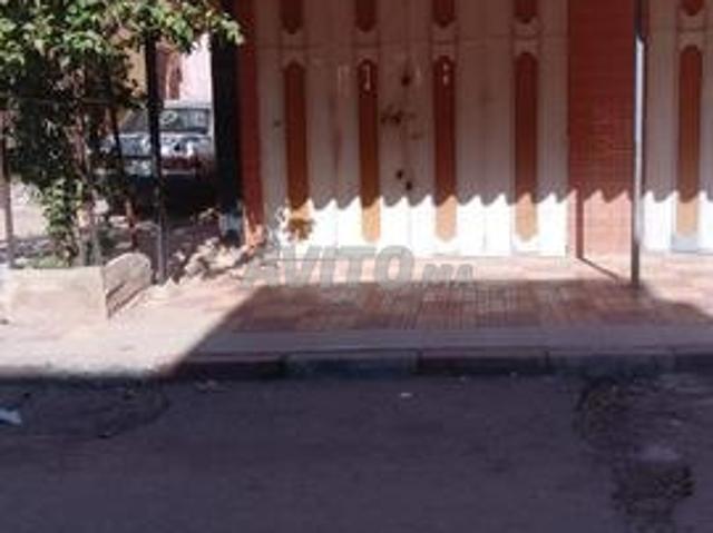 Local commercial location à Tahala