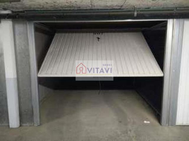 Garage location à Compiègne, Centre Ville