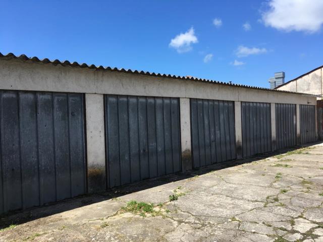 Garage location à Rochefort
