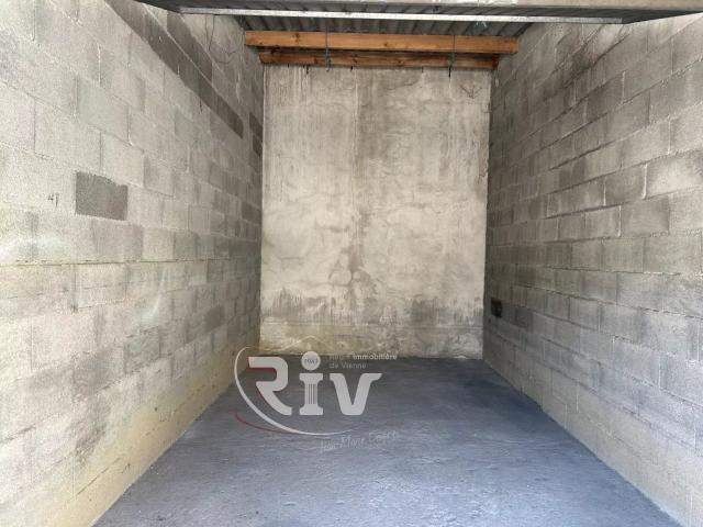 Garage location à Vienne