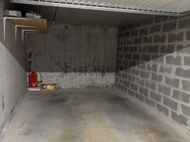 Garage location à Hameau de la Folie Couvrechef, Caen