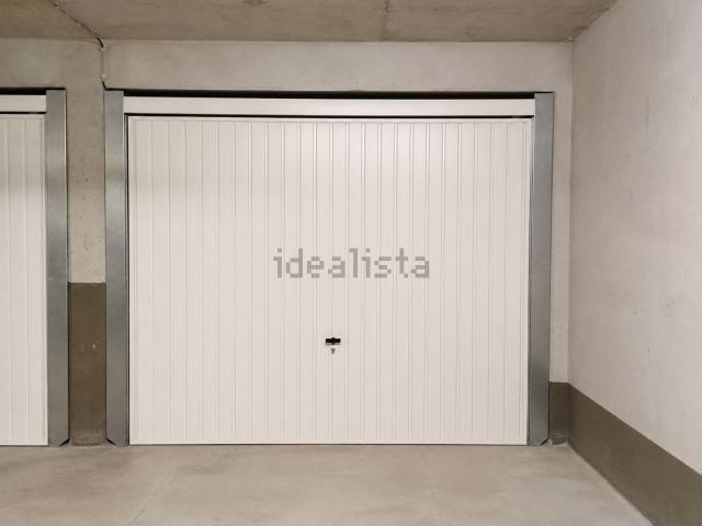 Garage vente à La Miolane, Saint-Cyr-sur-Mer