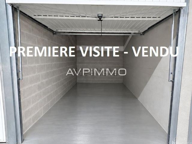Garage vente à La Miolane, Saint-Cyr-sur-Mer