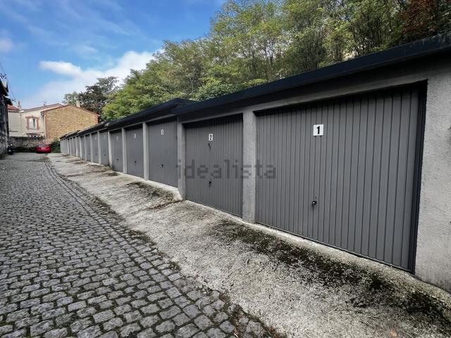Garage vente à Saint-Roch, Saint-Étienne