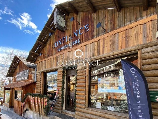 Garage vente à Auron, Saint-Étienne-de-Tinée