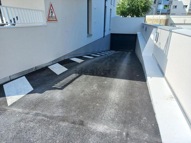 Garage location à Rocabey, Saint-Malo