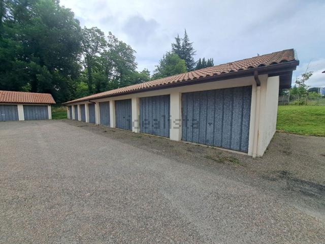 Garage vente à Saint-Paul-lès-Dax, Landes