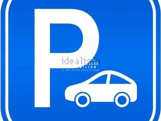 Garage vente à Saint-Pierre-du-Perray, Essonne