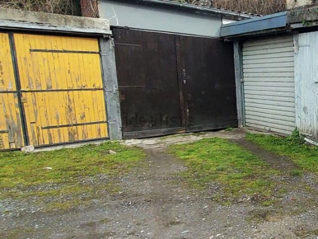 Garage vente à Faubourg Saint-Jean, Saint-Quentin