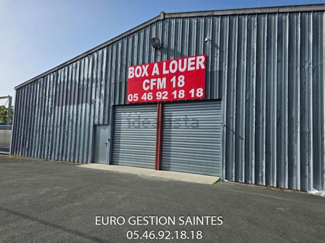 Garage location à Saint-Vivien, Saintes
