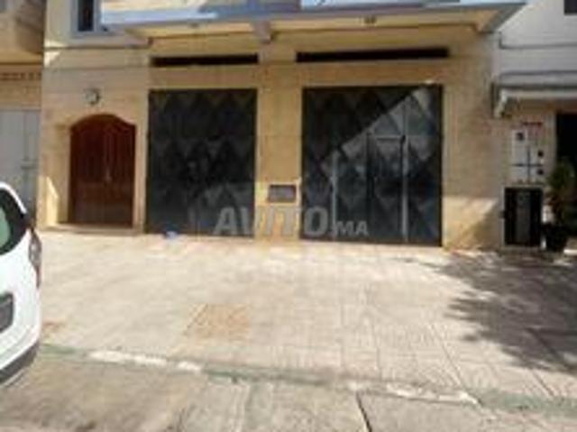 Local commercial location à Salé