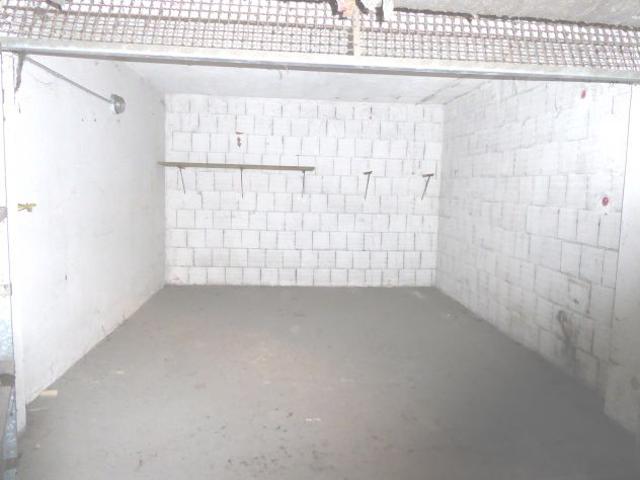 Box in vendita a Modena, Reggio Emilia