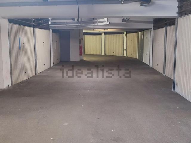Garage location à Sainte-Anne, Tarbes