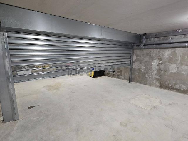 Garage location à Tremblay-en-France, Seine-Saint-Denis