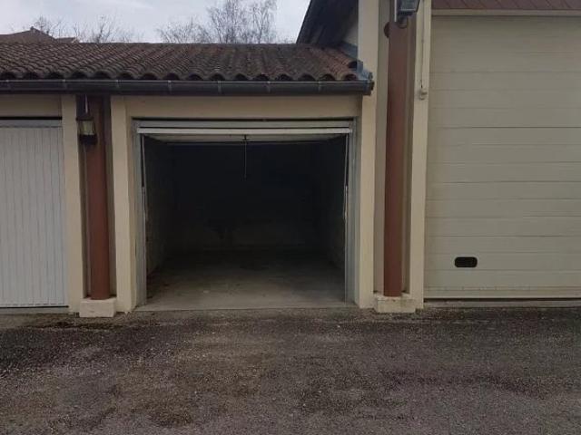 Garage vente à Vienne, La Côte-saint-andré