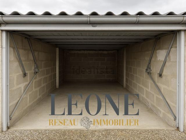 Garage vente à Les Minguettes, Vénissieux