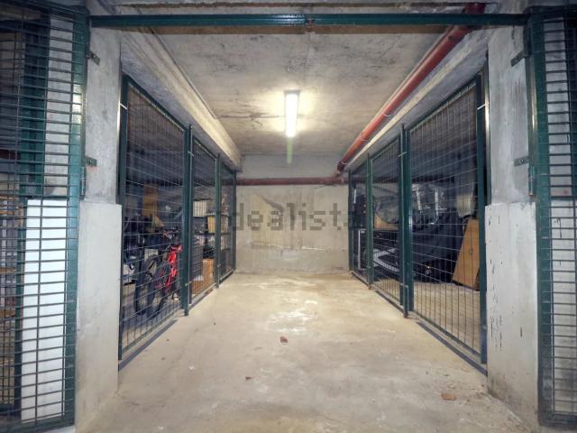 Garage vente à Clagny Glatigny, Versailles