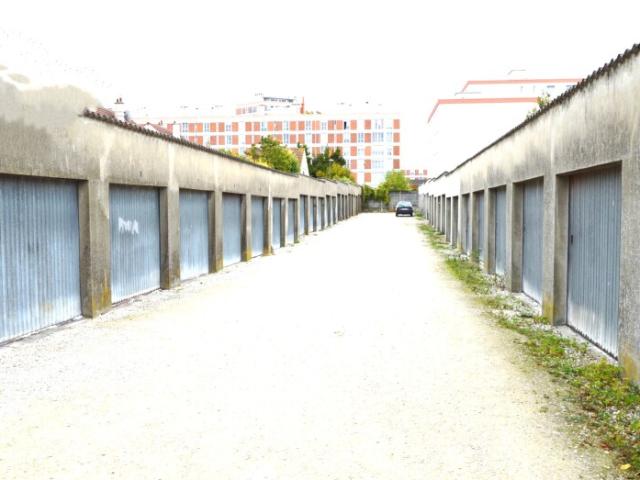 Garage location à Saint-andré-les-vergers