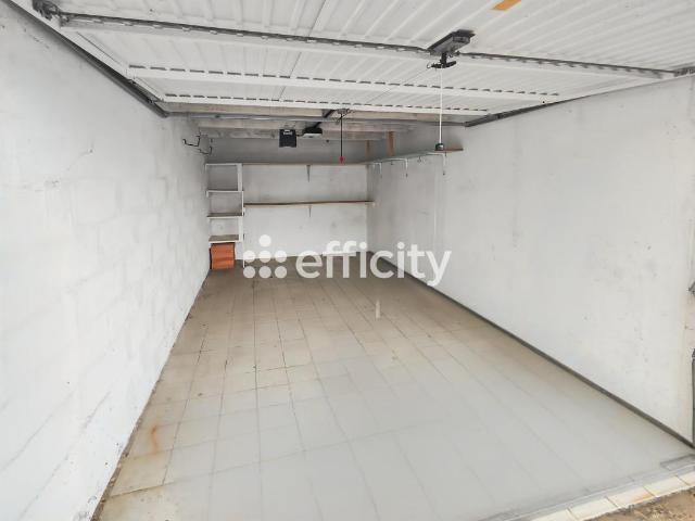 Garage vente à Les Sables-d'Olonne, Bretignolles-sur-mer