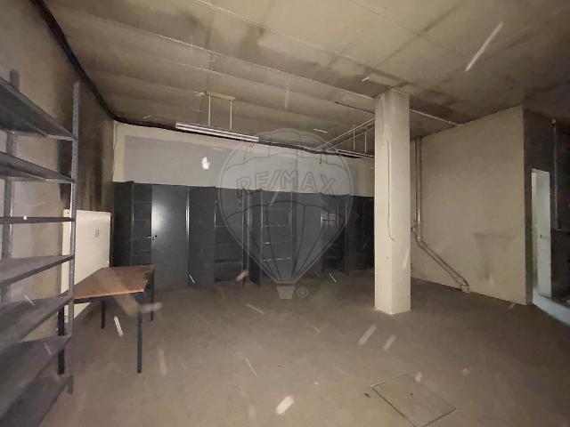 Garage vente à Villefranche-sur-Saône, Rhône
