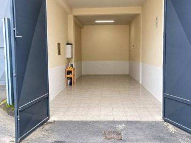 Box in vendita a Aci Sant'Antonio, Catania